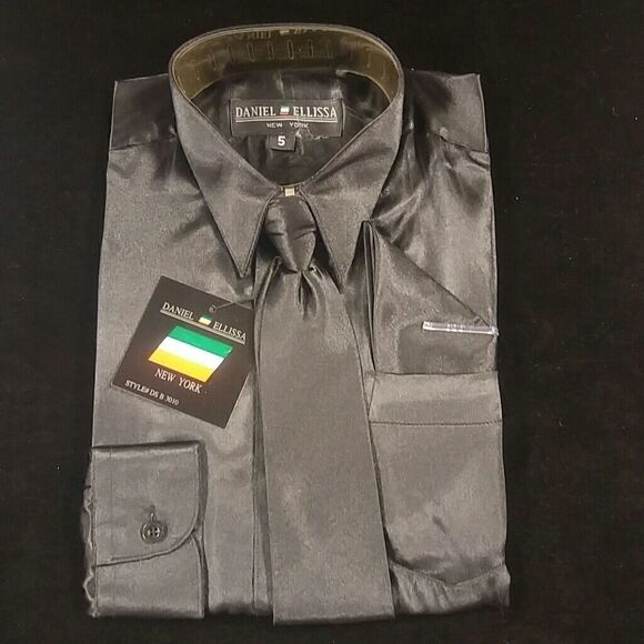 BOY'S DRESS SHIRT WITH TIE AND HANKY. SIZE 5 - Picture 1 of 3